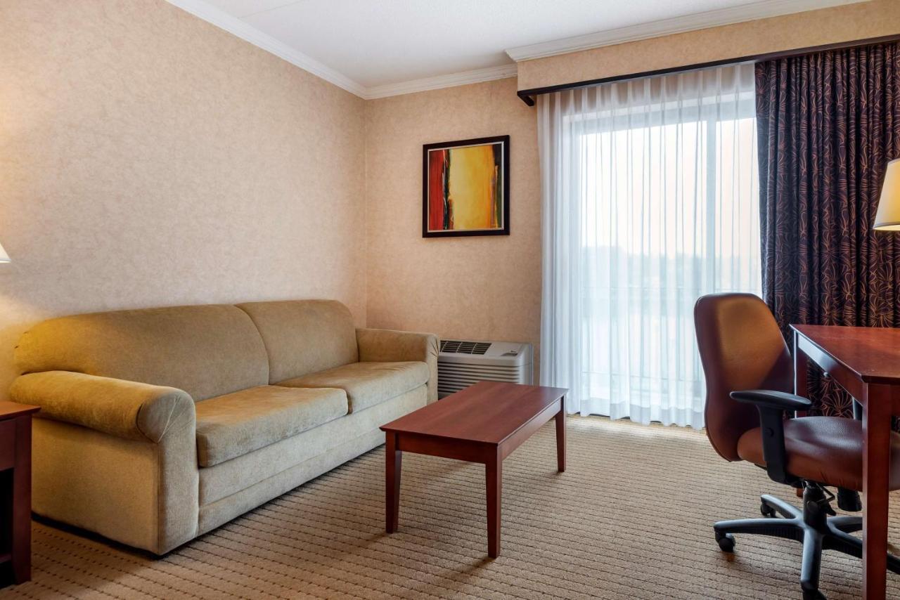 Best Western Plus Oswego Hotel And Conference Center Dış mekan fotoğraf