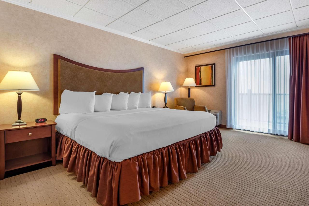 Best Western Plus Oswego Hotel And Conference Center Dış mekan fotoğraf