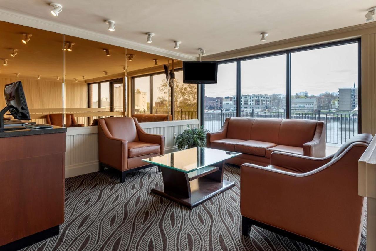 Best Western Plus Oswego Hotel And Conference Center Dış mekan fotoğraf